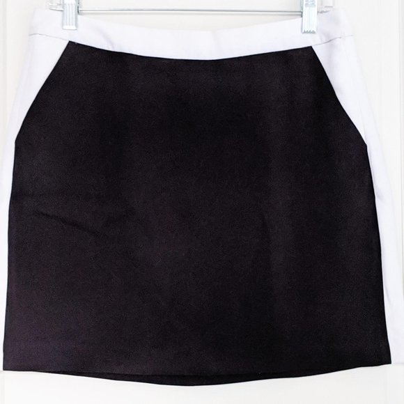 Banana Republic Dresses & Skirts - NWT Banana Republic Mini Skirt